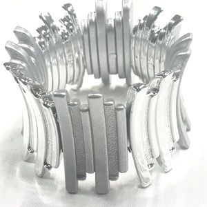 FASHION BRACELET Q57